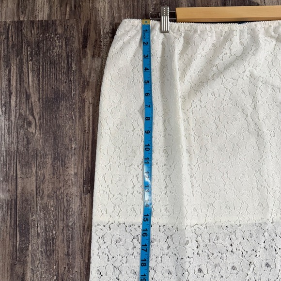 Old Navy Womens XL Lace Overlay Midi Skirt Cream Elastic Waist - Picture 8 of 9